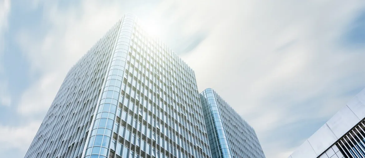 Parrot-CTO besucht das Büro von Elinext